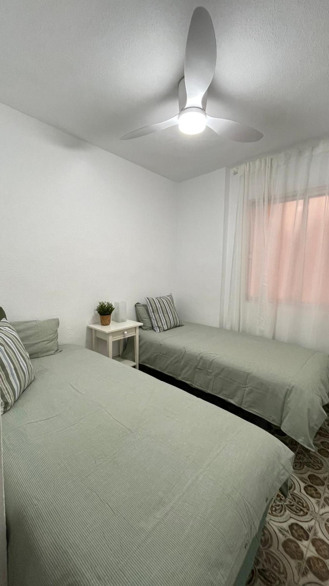 Charming Beachfront Apartment Murcia Esterno foto