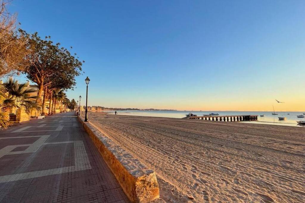 Charming Beachfront Apartment Murcia Esterno foto